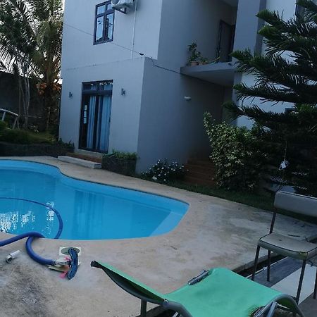 Jkb Villa 팜플레모우세스 외부 사진